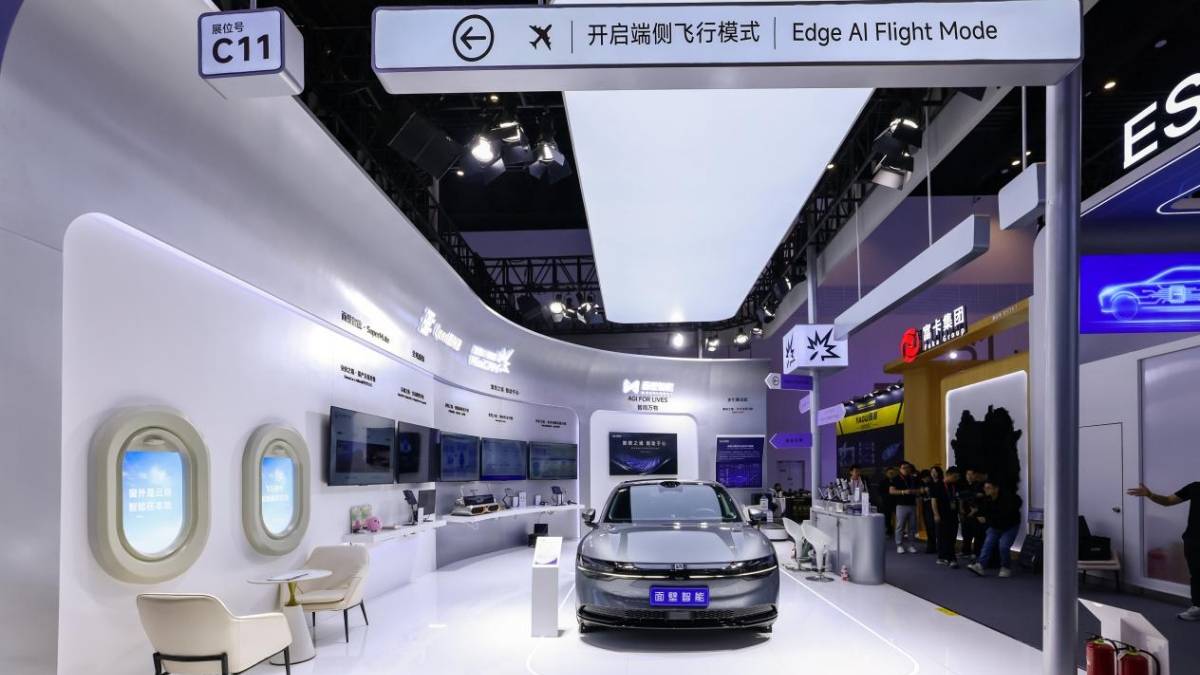 You are currently viewing 面壁智能 SuperMate 升级：智能座舱正在从语音助手走向端侧 Agent