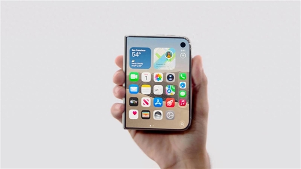 You are currently viewing 用的让人恼火！苹果iPhone Duo海外媒体评价一览：真的不够成熟  为折叠而折叠